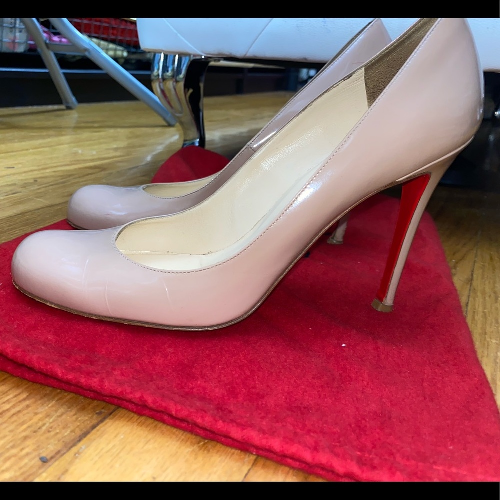 Christian Louboutin 110mm round toe pump nude